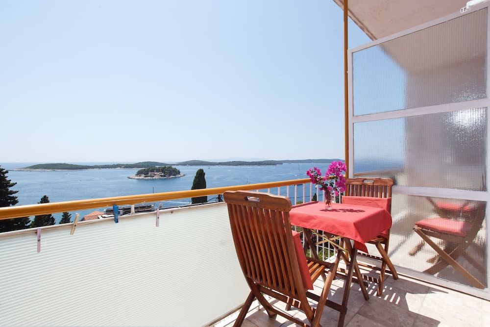Rooms Vinka Tudor 1