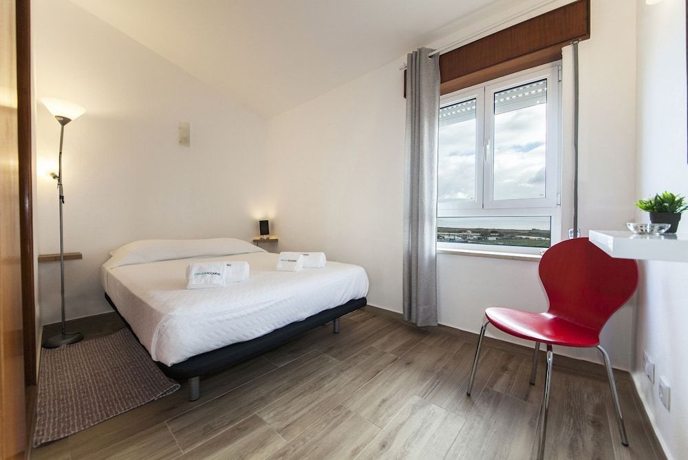Rising Sun Top-Floor Flat 1