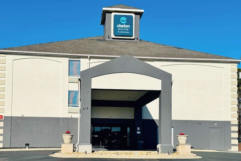 Clarion Pointe Albemarle 1