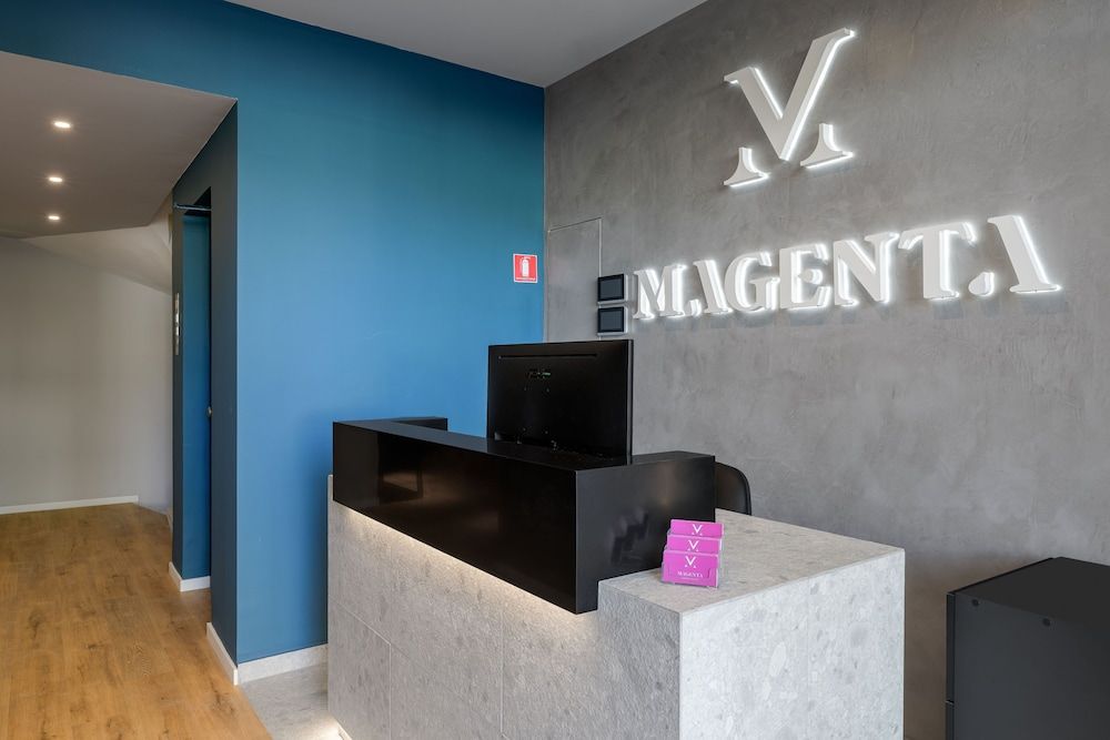 Acropolis Magenta Luxury Suites 2