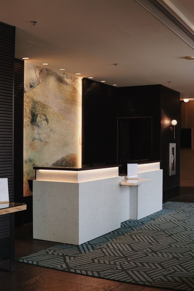 The Sidney Pier Hotel 2