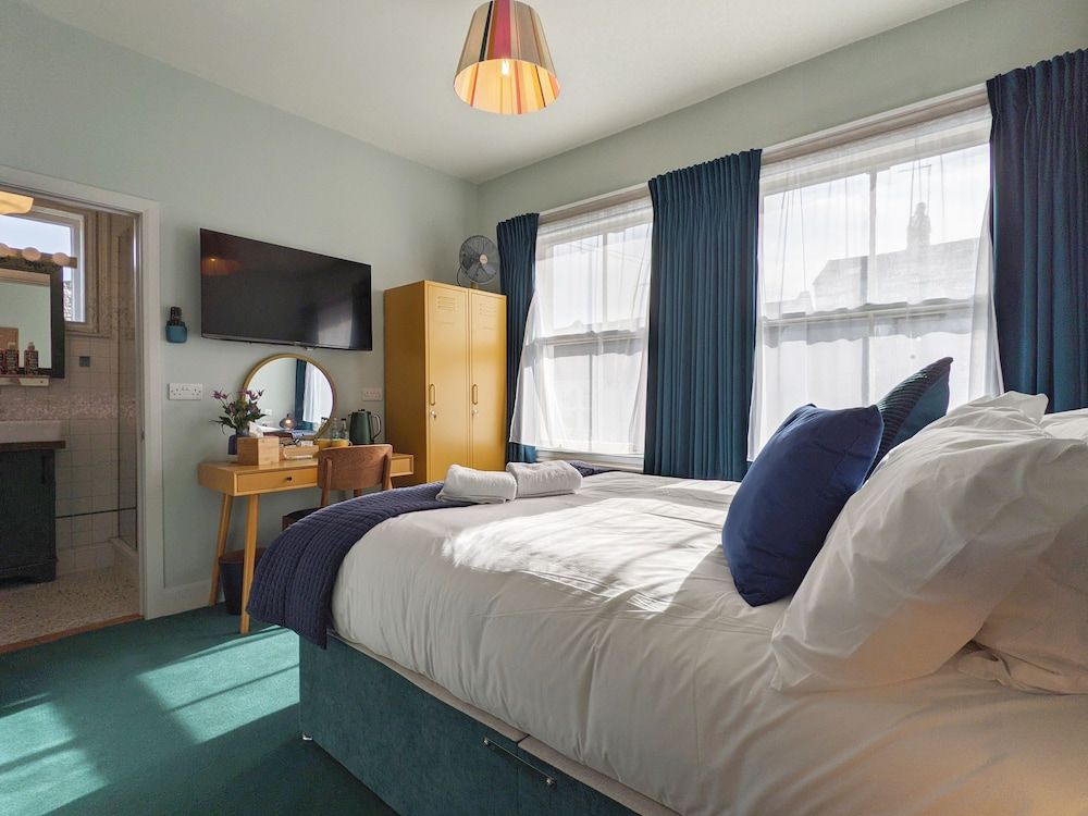 The Stirling Arms Pub & Rooms 2