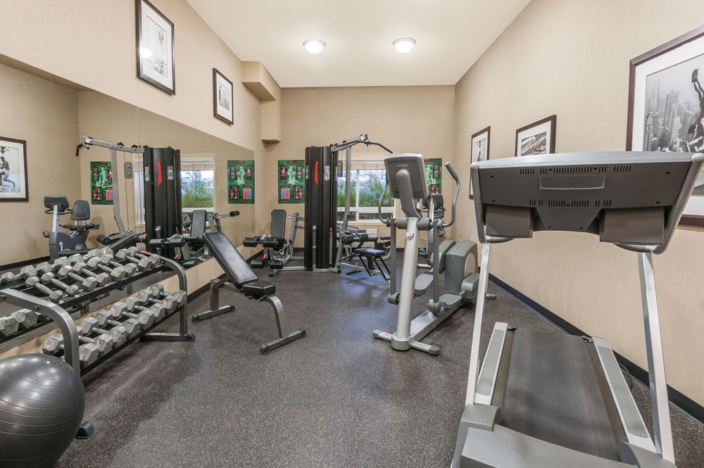Canalta Hotel Airdrie 2