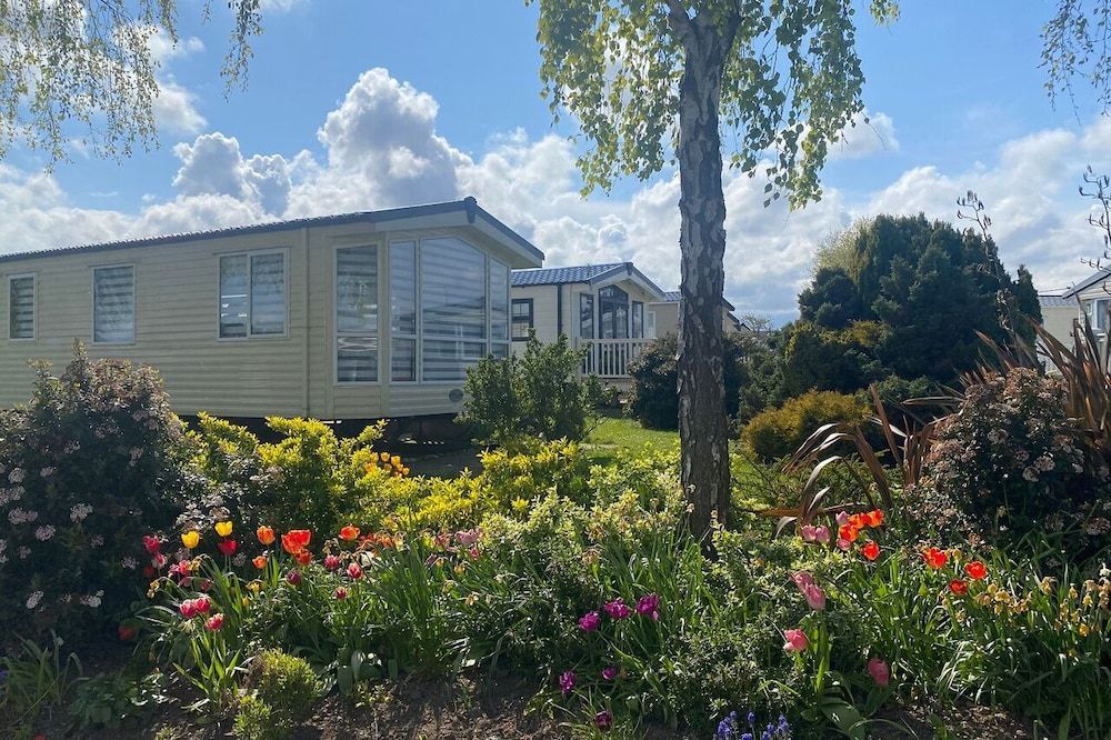 Cleethorpes Pearl Holiday Park by Away Resorts 1