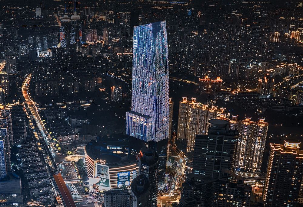 Renaissance Shanghai Zhongshan Park Skyline Hotel 1