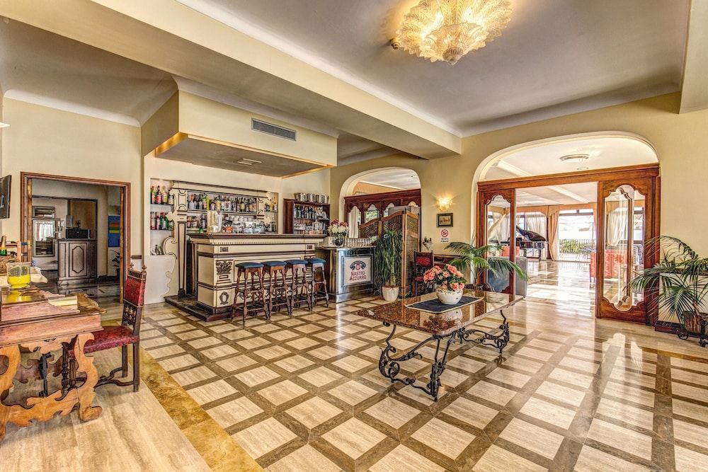 Grand Hotel Hermitage & Villa Romita 2
