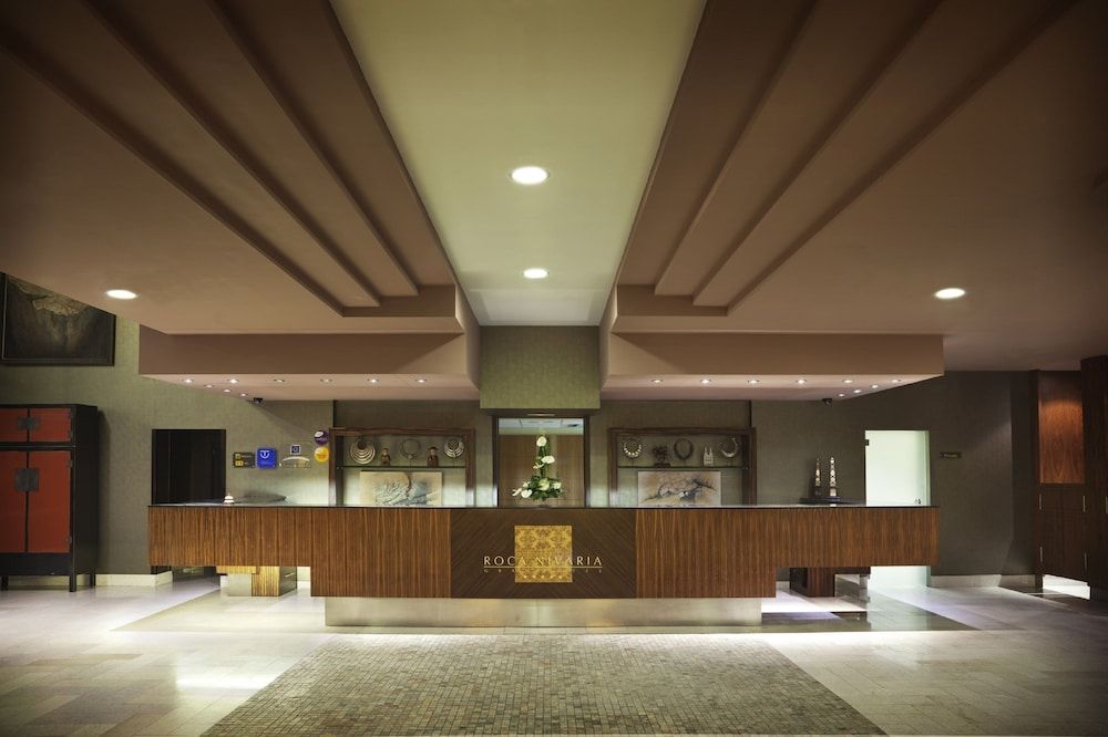 Adrián Hoteles Roca Nivaria 2
