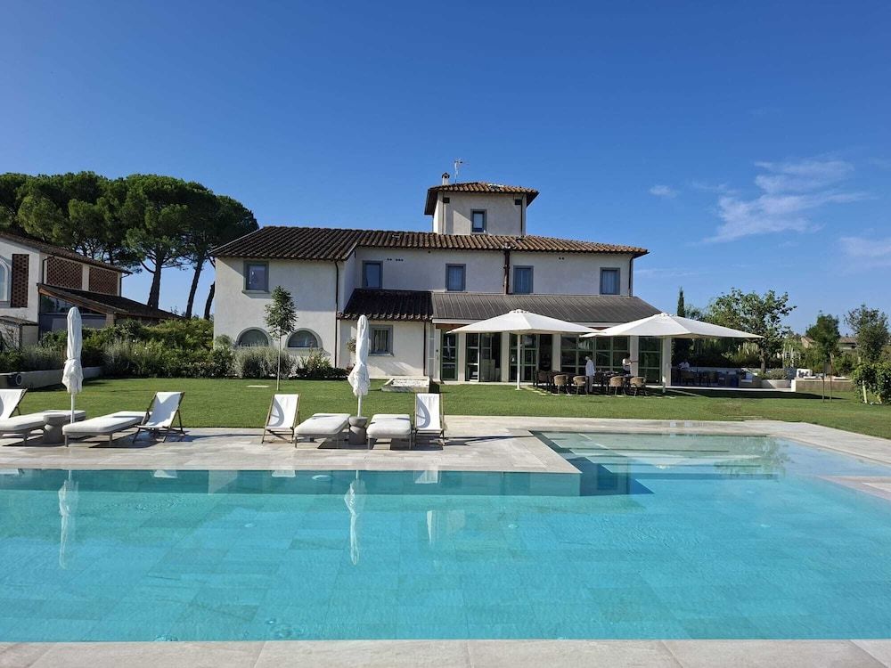 Tenuta Asmara Luxury Resort 1
