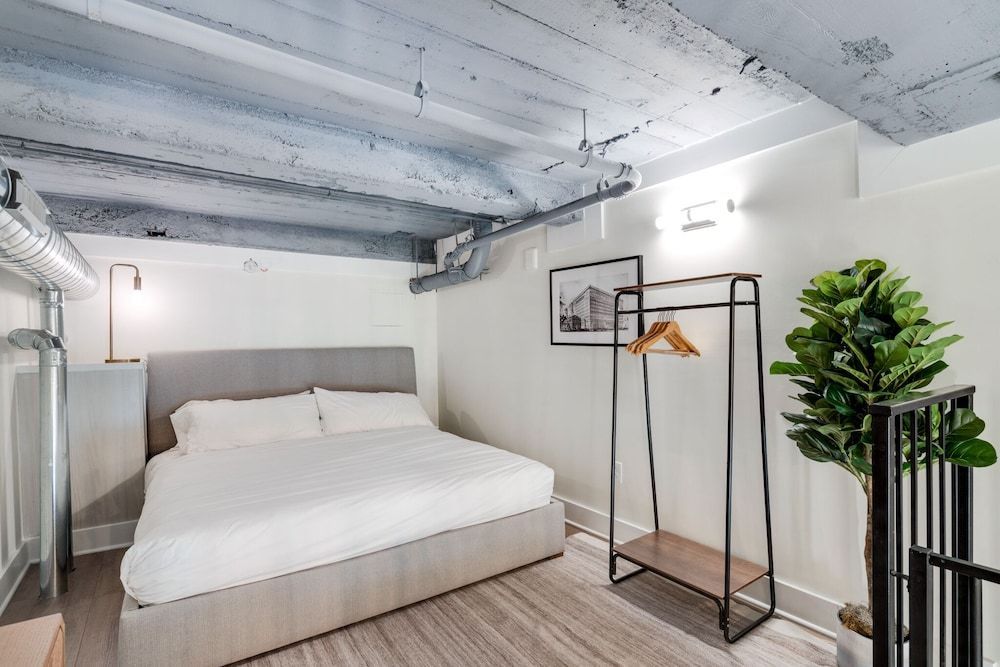 The Ledger Residences by Sosuite - Old City 1