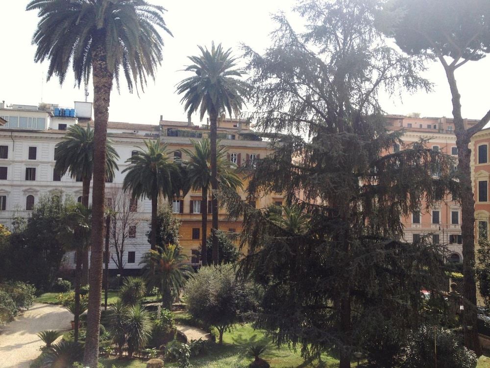 Capitolium Rooms 1