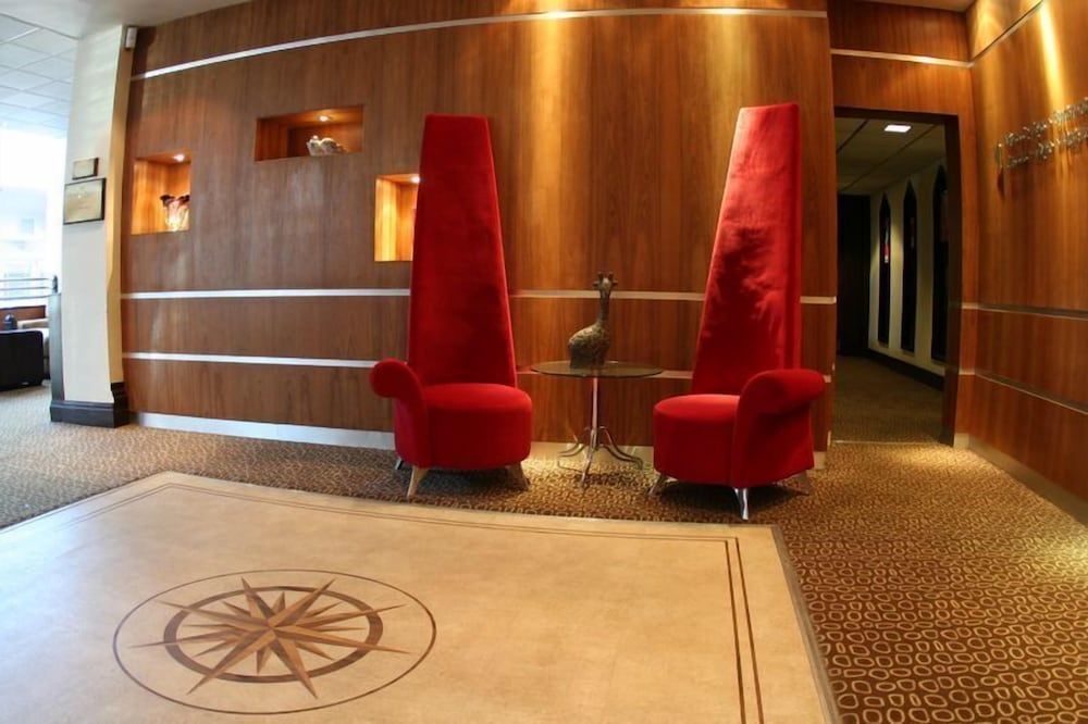 Inn On The Prom At The Fernlea Hotel 2