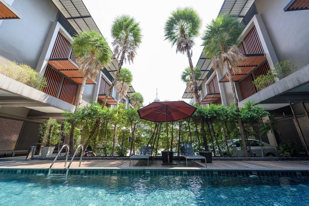 Siam Swana 1