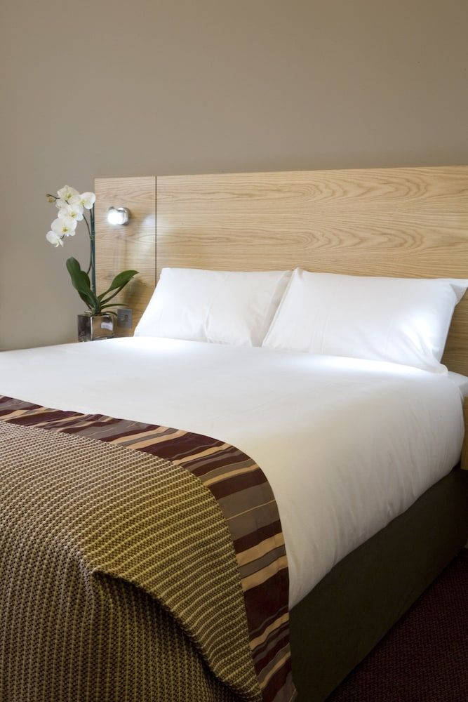 Leonardo Hotel Derby 1