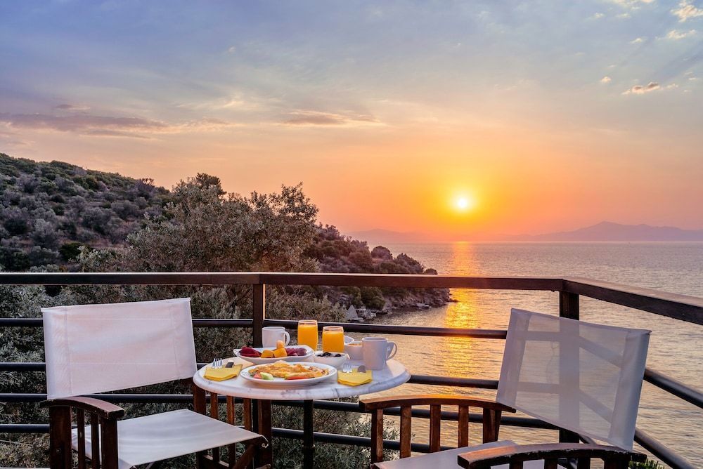 Nafsika Sea View Apartments 1
