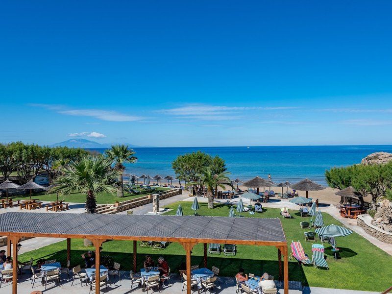 Plaka Beach Resort 1