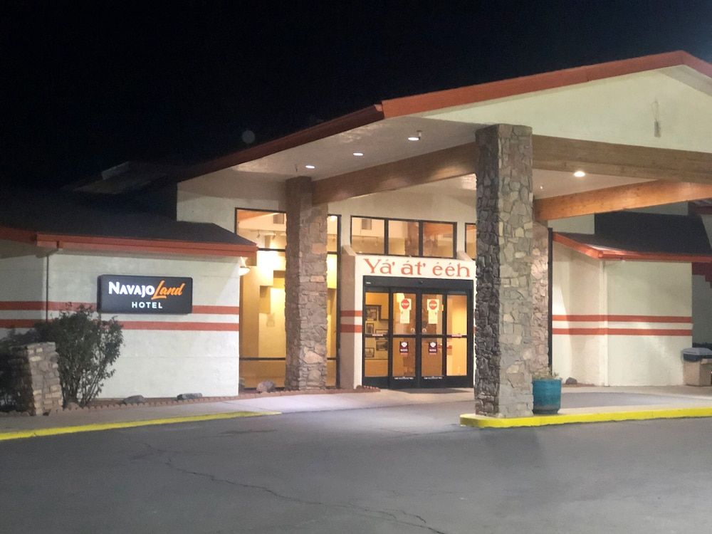 NavajoLand Hotel 1