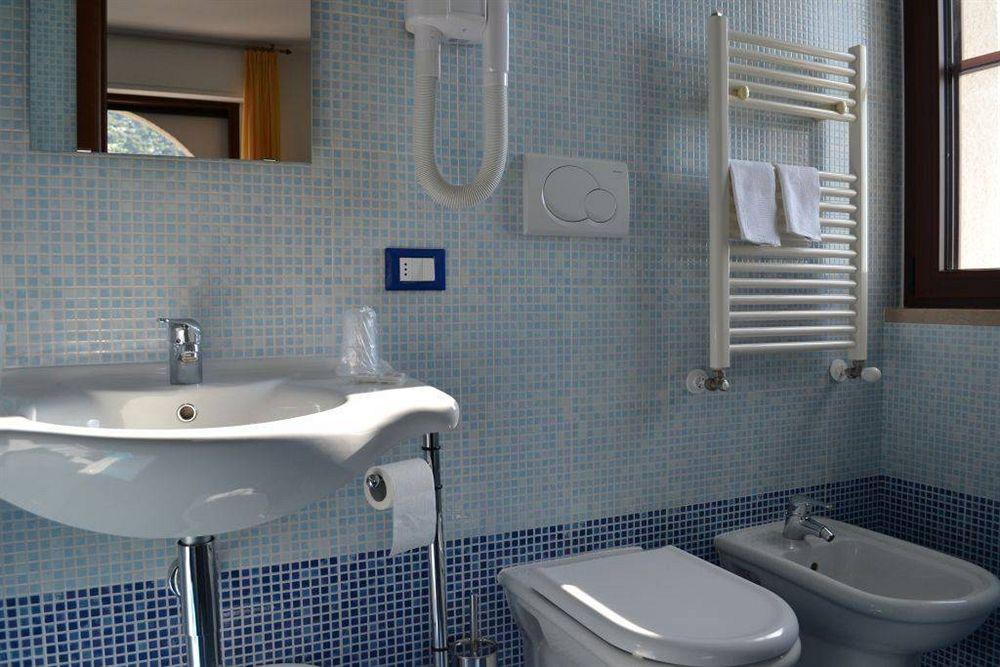 Hotel Residence Torre Del Porto 1