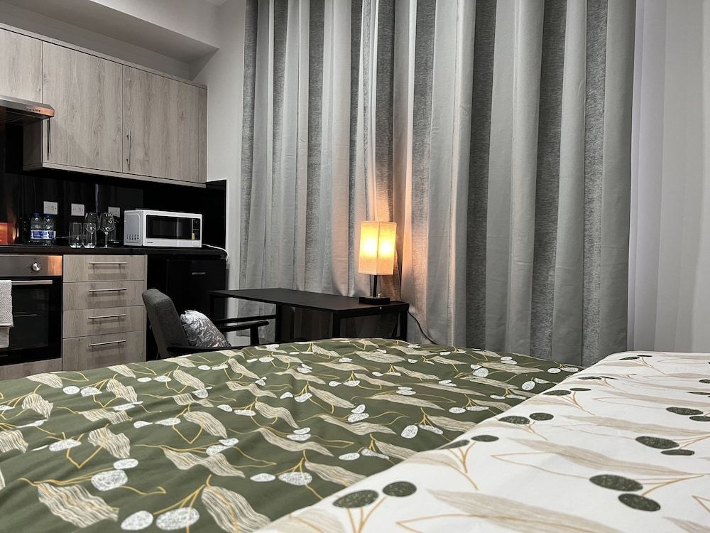 Entire Studio apartment - London 2