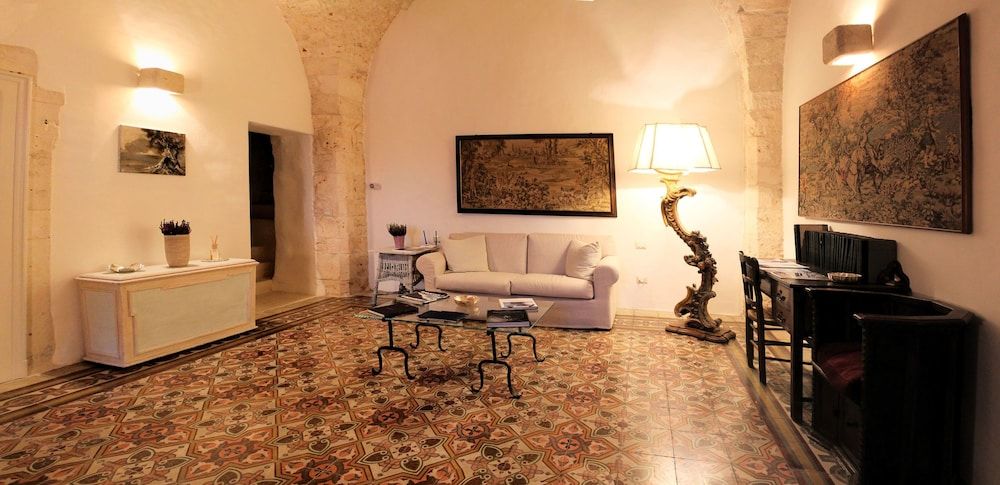 Palazzo Camarda B&B 2