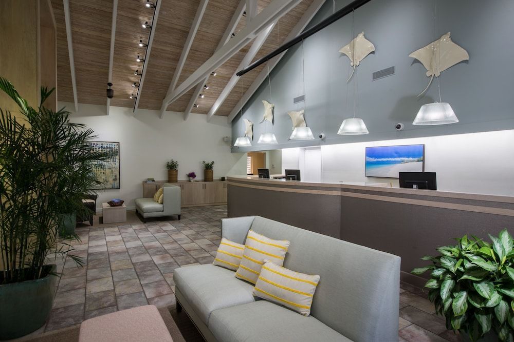 Ocean Club West, Grace Bay Beach 2