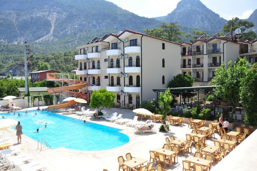 Akasia Resort Hotel 1