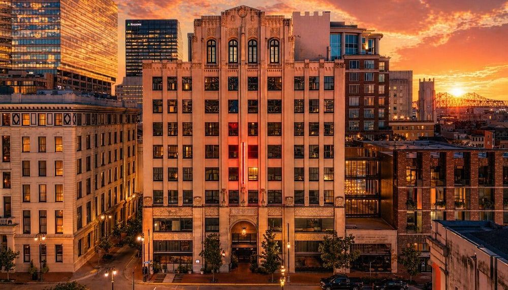 The Barnett JDV by Hyatt 1