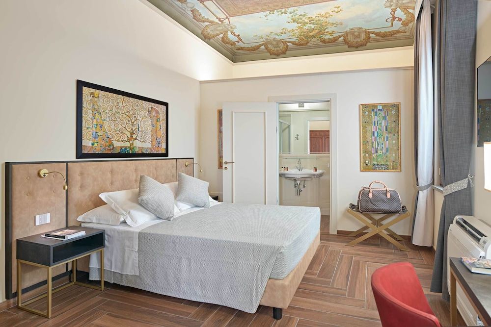 Residenza Mondragone 1