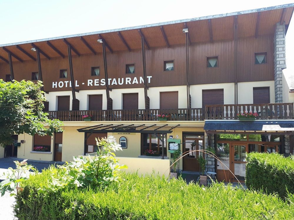Au Logis de L' Arbizon 1