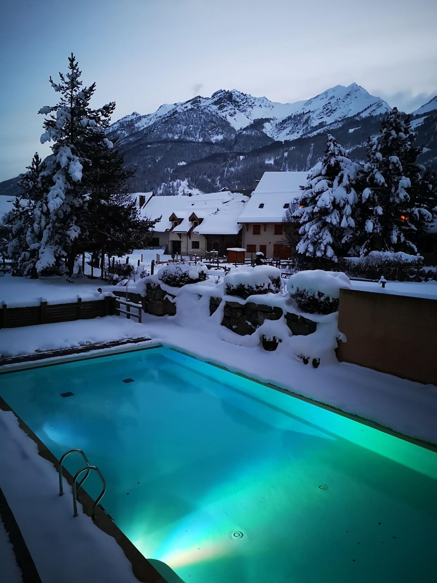 Alliey & Spa Piscine Appart-hôtel Serre chevalier 2