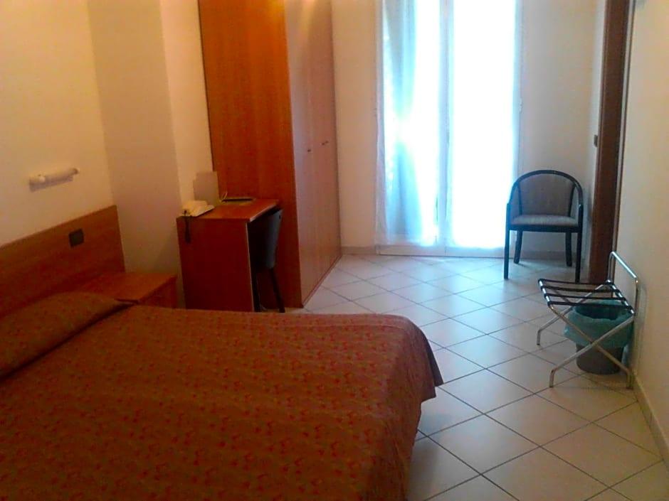 Hotel Adriana 1