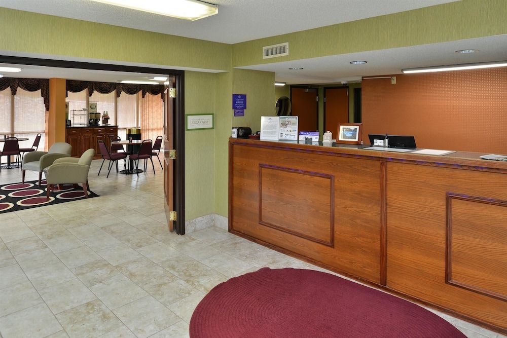 America's Best Value Inn & Suites 2