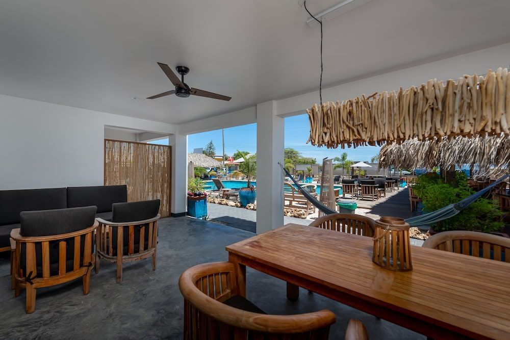 Bloozz resort Bonaire 2