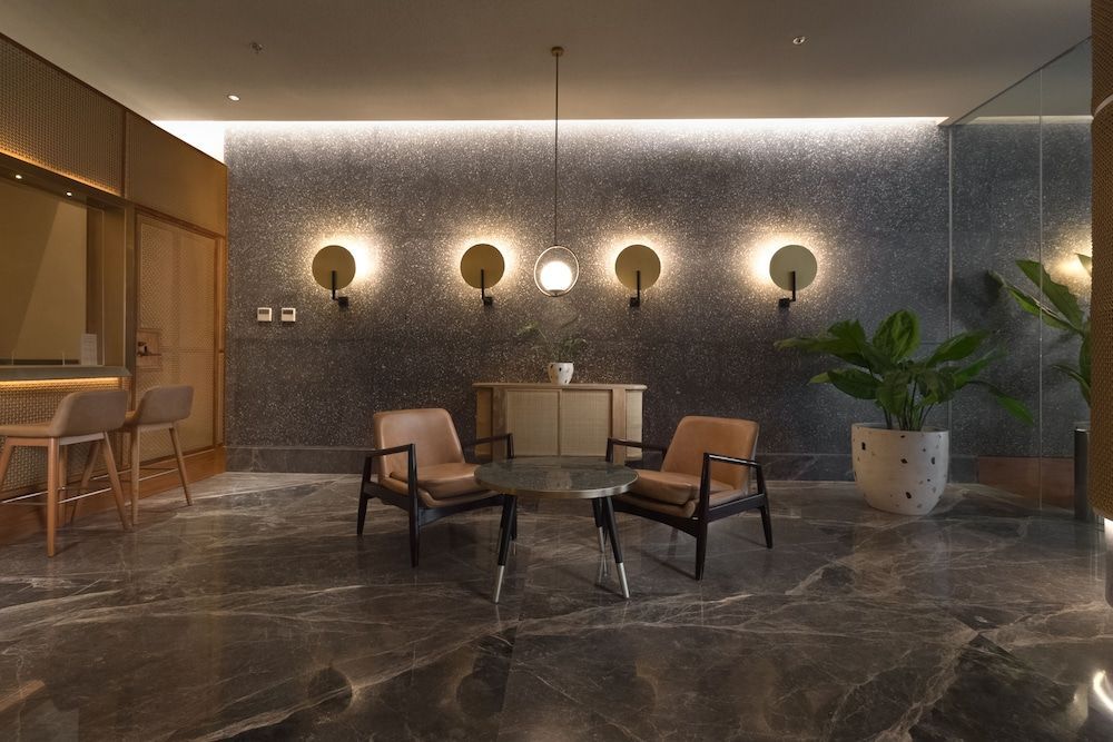 Beachwalk Residence 2