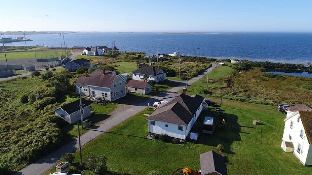 Mama`s By The Sea B&B 1