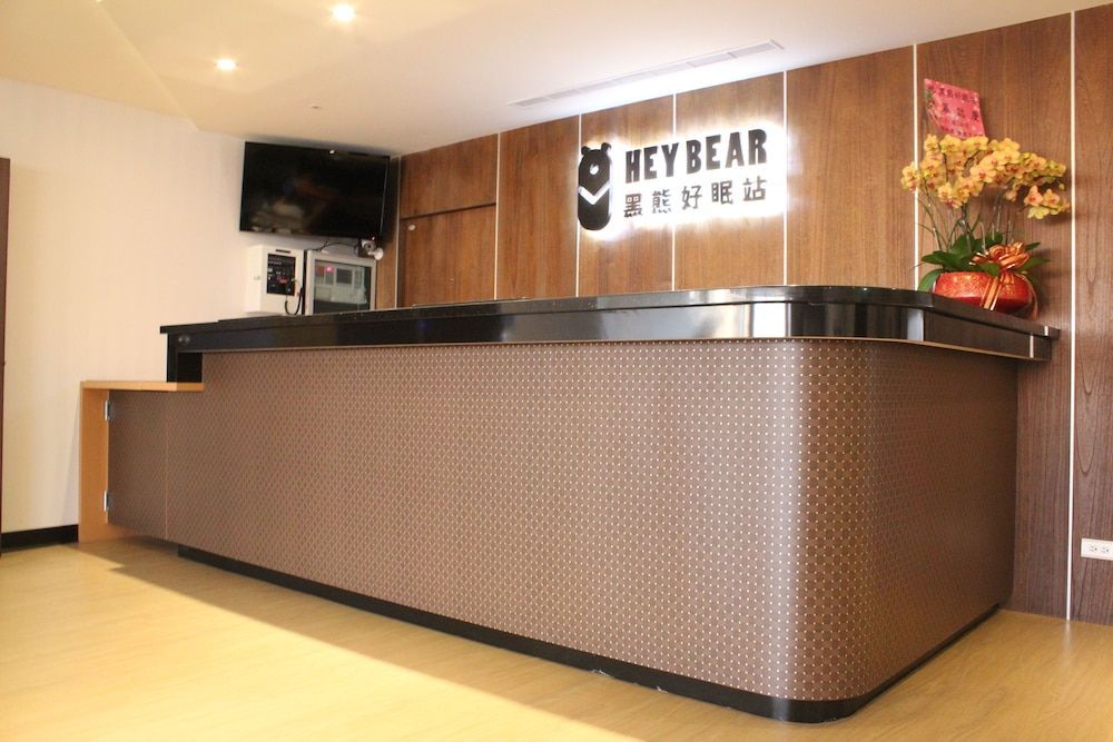 Hey Bear Capsule Hotel 1