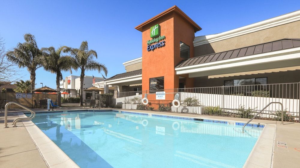 Holiday Inn Express LOMPOC by IHG 1