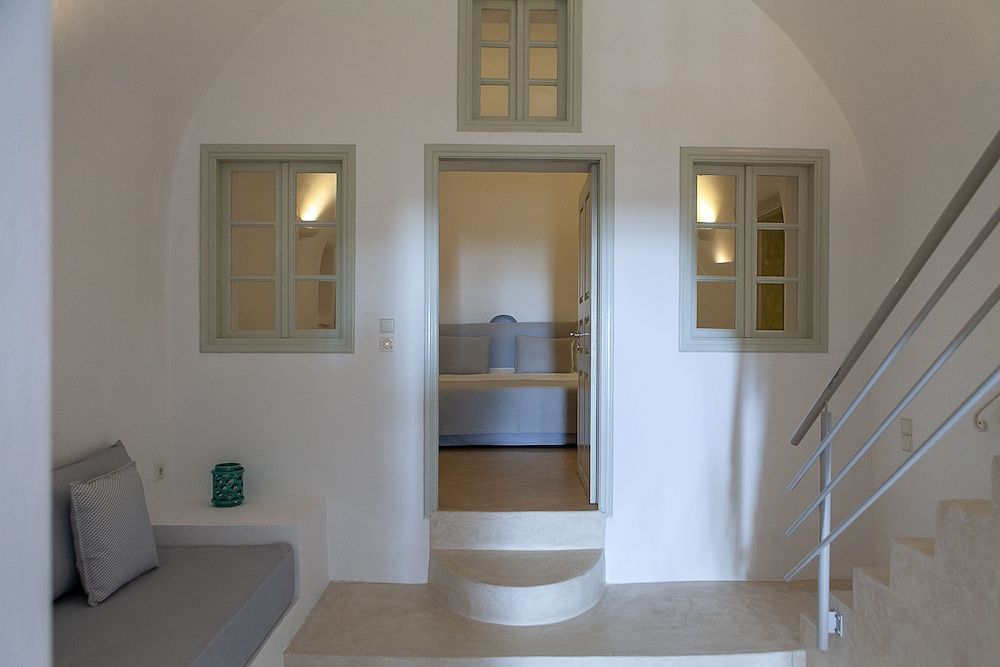 Radiant Santorini 2