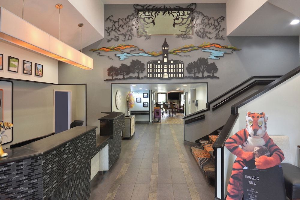 Inn at Clemson 2