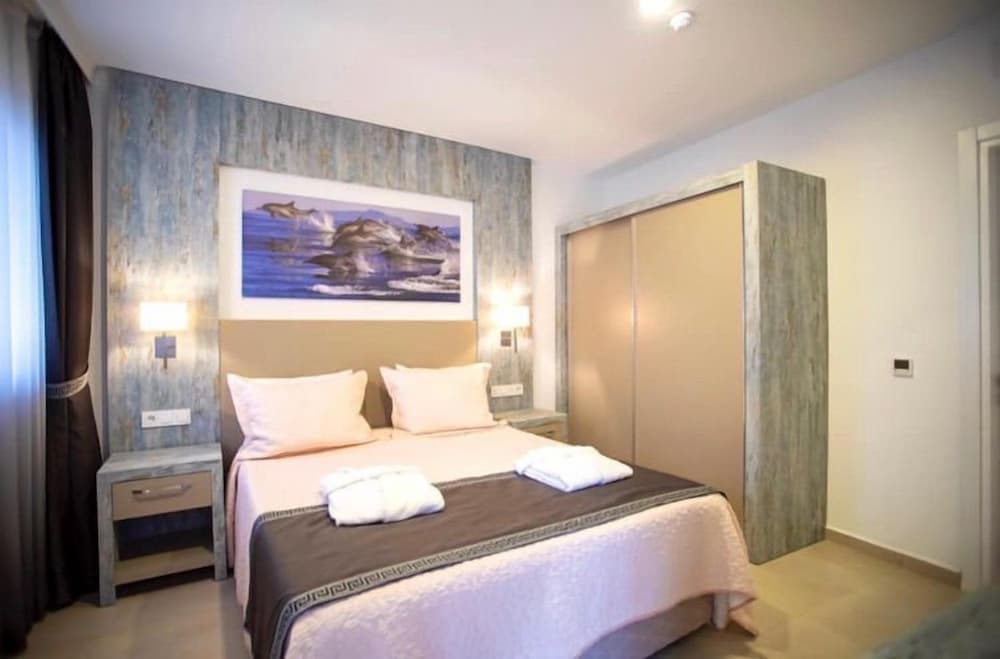 Queen Victoria Suit Apart OTEL 2