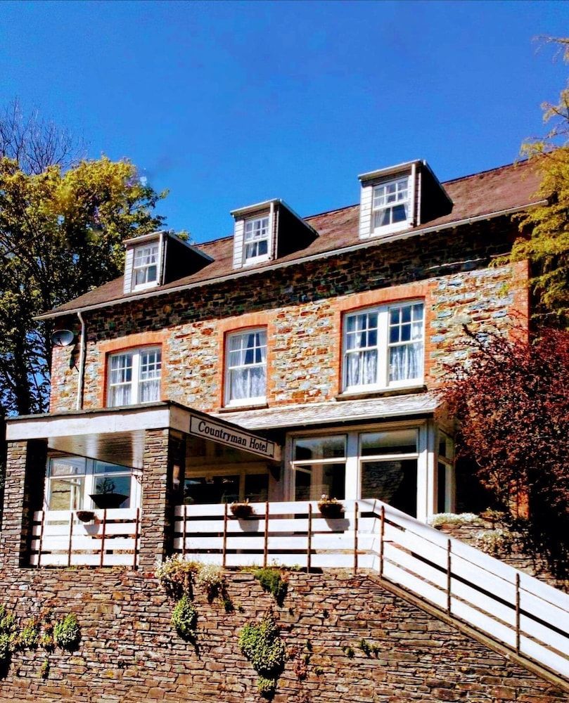 The Countryman Hotel 1