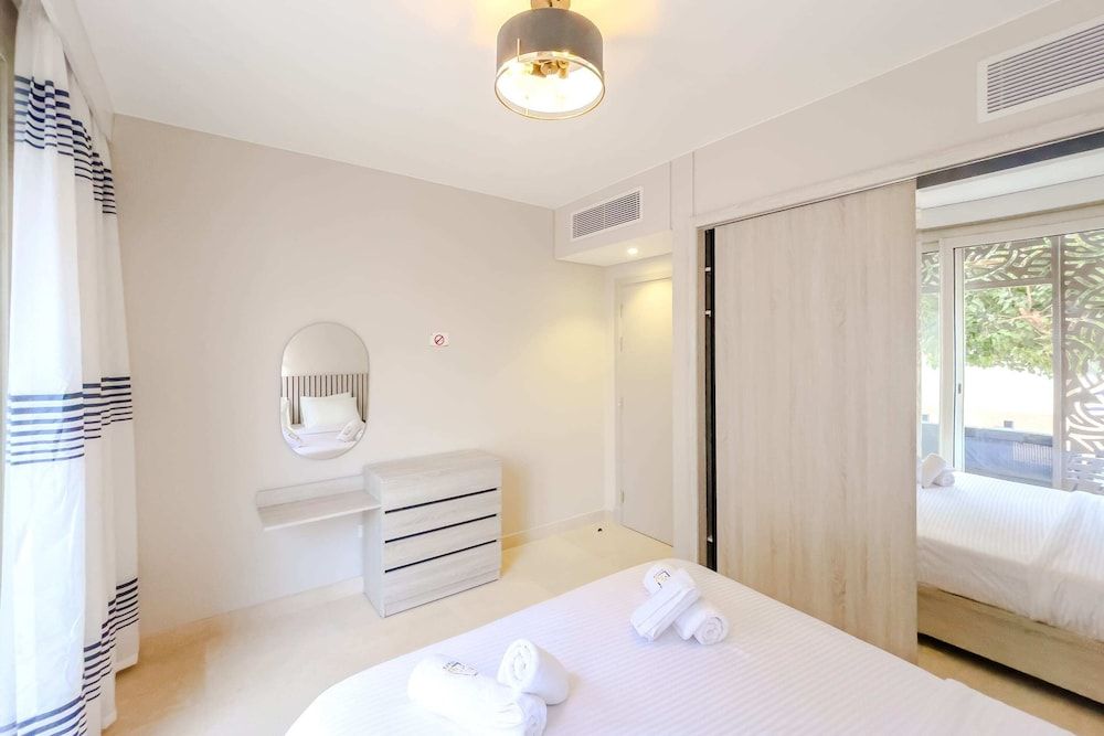 Homestyle & Summery 1BDR Mangroovy Free Beach Pool 1