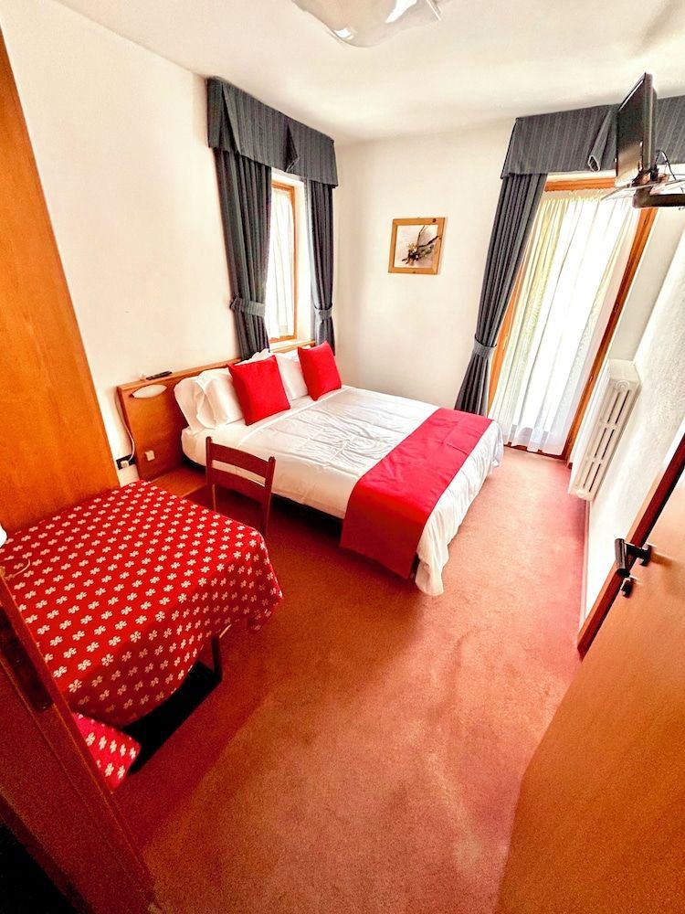 HOTEL LA NIGRITELLA 2
