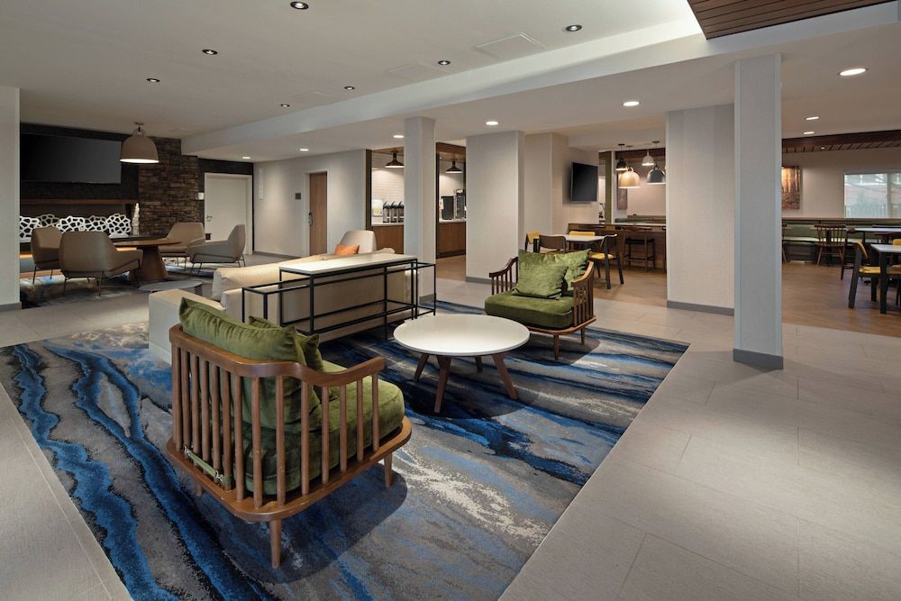 Fairfield by Marriott Inn & Suites Seattle Sea-Tac Airport 1