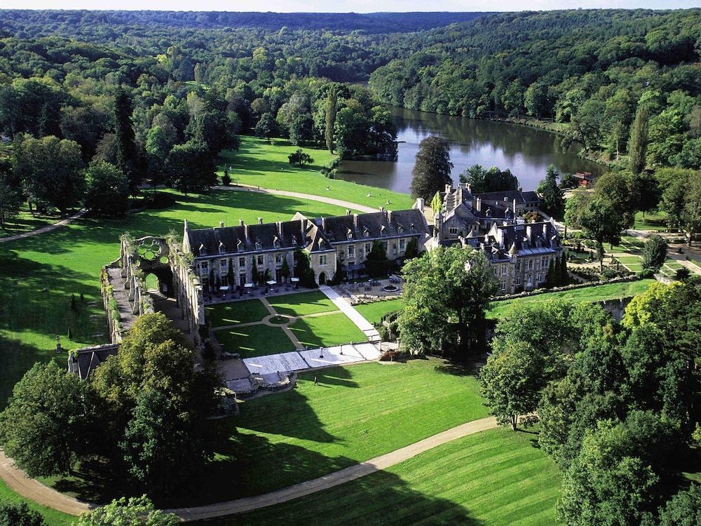 Abbaye Des Vaux-De-Cernay 1