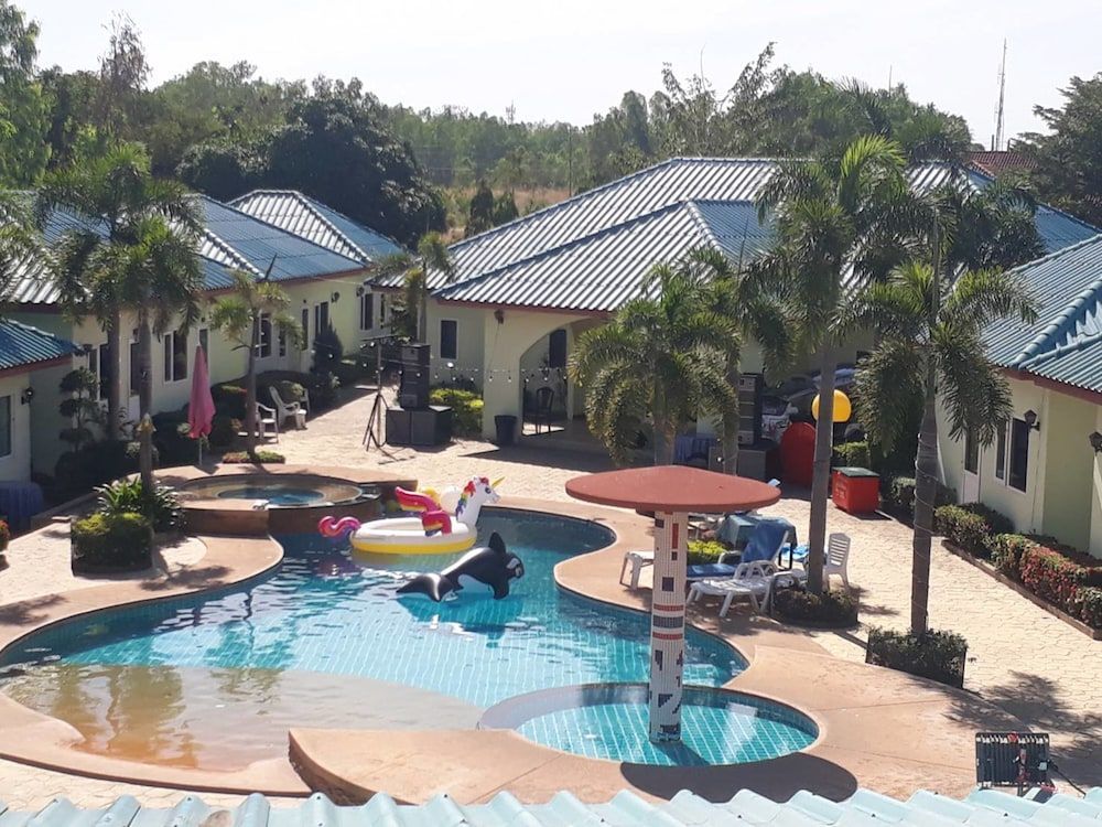 Ponderosa Resort 1