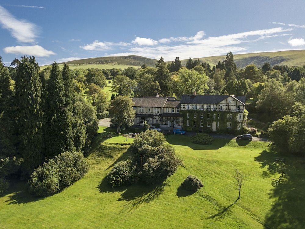 The Lake Country House Hotel & Spa 1