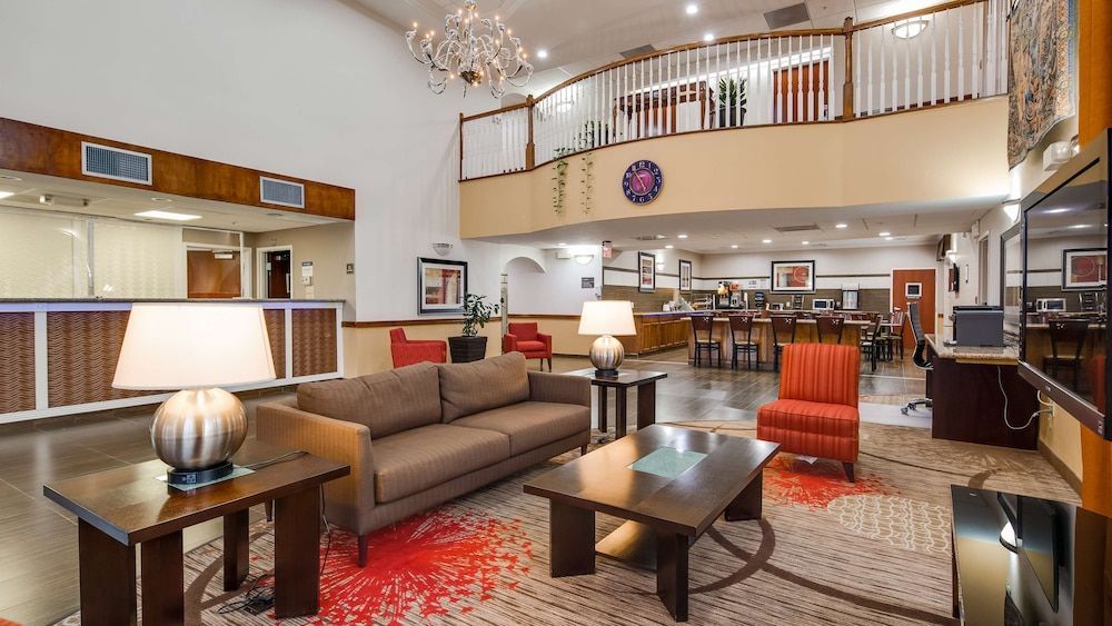 Best Western Dayton Inn & Suites 2