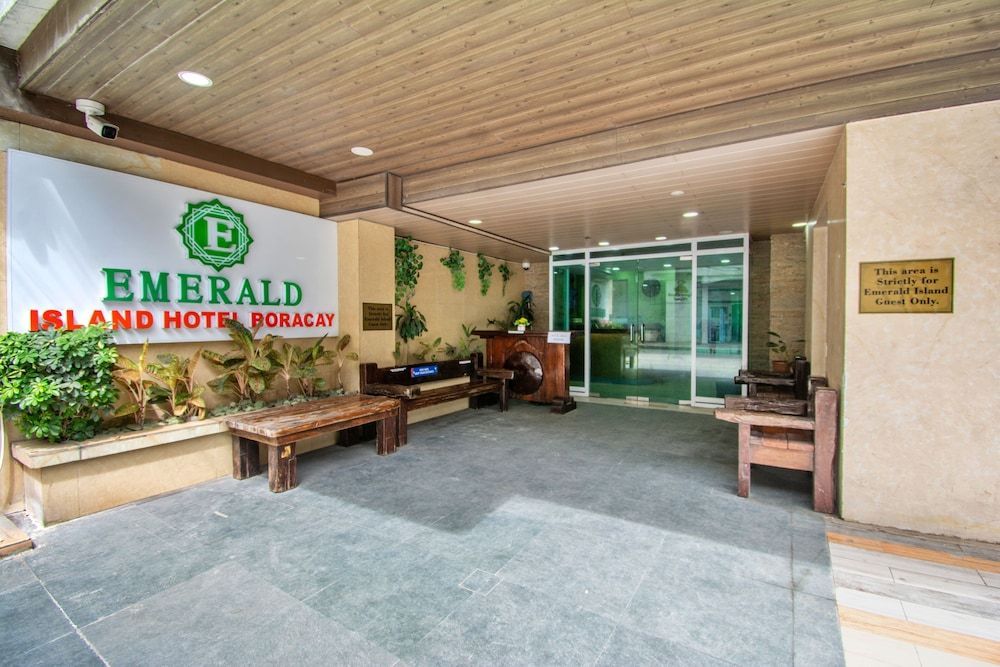 Emerald Island Hotel 1