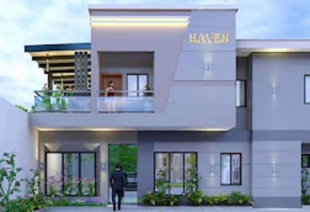Haven Suite 1