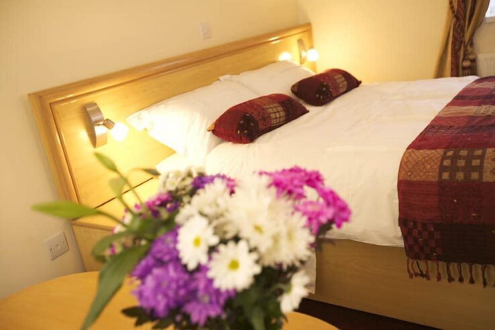Gateway Hotel 1